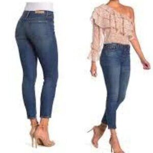 GRLFRND Yasmin Skinny Jean Joan Jett Medium Wash